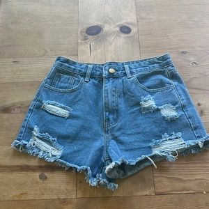 Denim jean shorts!